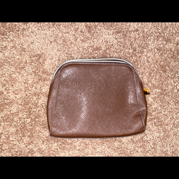 Makeup kit or pouch - Picture 6 of 7